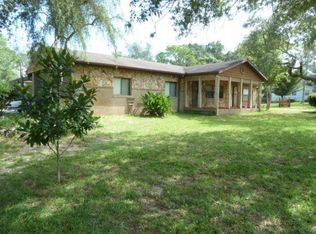 5581 W Meadow St, Homosassa, FL 34446