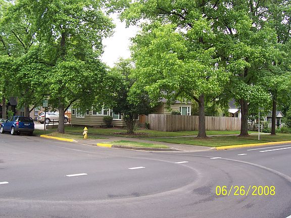 Corner 20th and Agate.