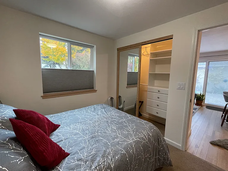3663 Holly Dr #B — Photo 8