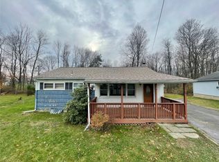 16 Valley Vista Ct, Kirkwood, NY 13795