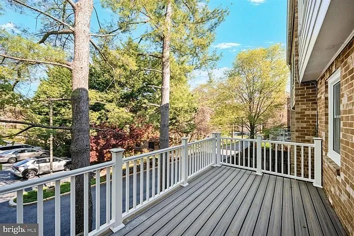 10222 Arizona Cir — Photo 28
