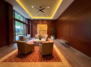 401 E Ontario St APT 503, Chicago, IL 60611