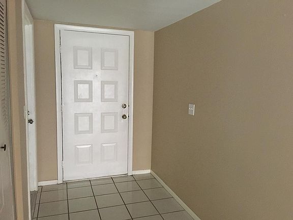 4th image of 13931 Pathfinder Dr