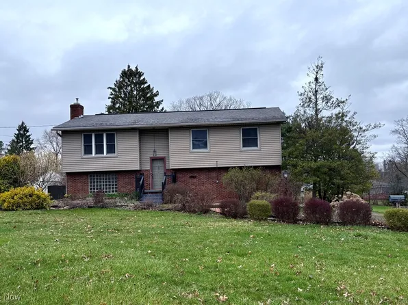 3817 S Neitz Dr, Norton, OH 44203