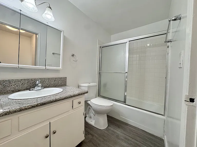 10770 Lawler St — Photo 20