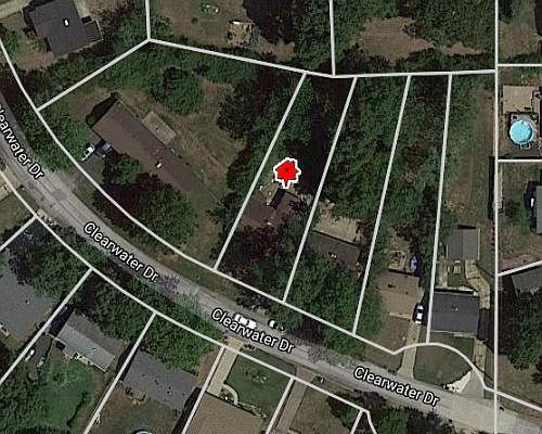 2nd image of 9950 Clearwater Dr