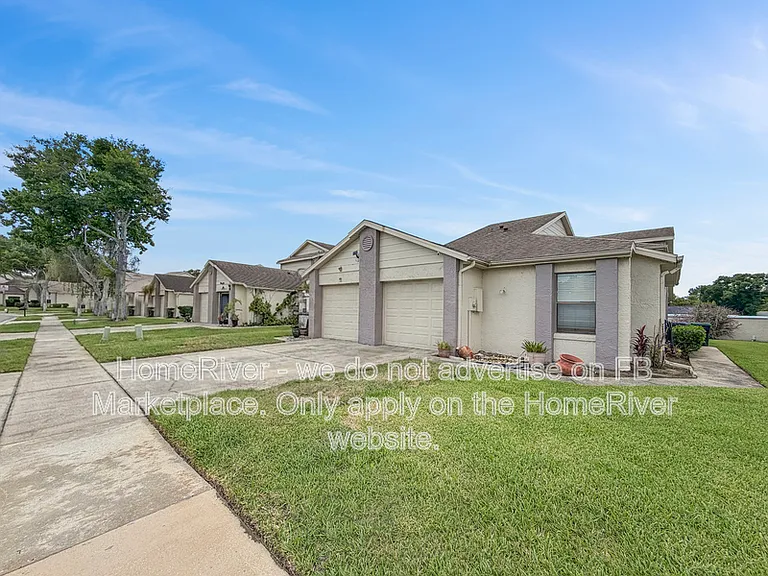 12253 Augusta Woods Cir — Photo 15