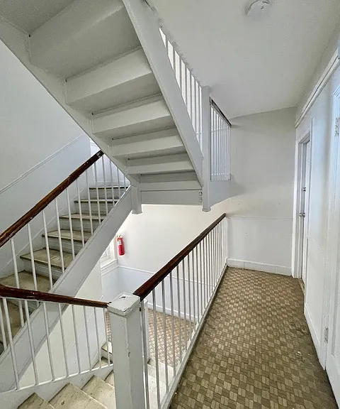 162 Park Ave — Photo 4