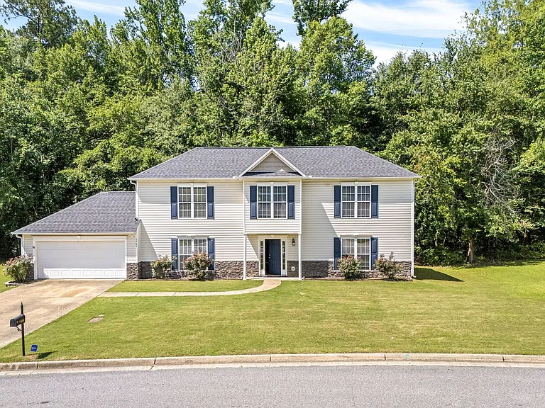 4264 Live Oak Dr — Photo 1