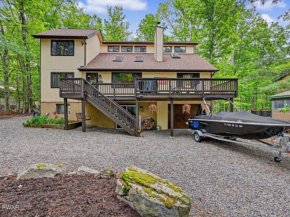 1st image of 12 Underwood Ln