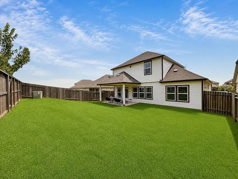 40557 Mostyn Lake Dr — Photo 25