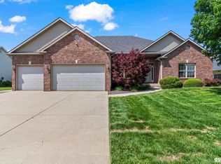 4821 Key West Ln, Springfield, IL 62711