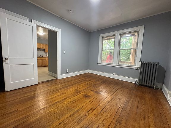 2nd image of 14 Standish St APT 2W