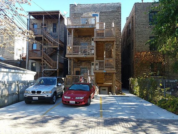 4th image of 1542 N Oakley Blvd #1318