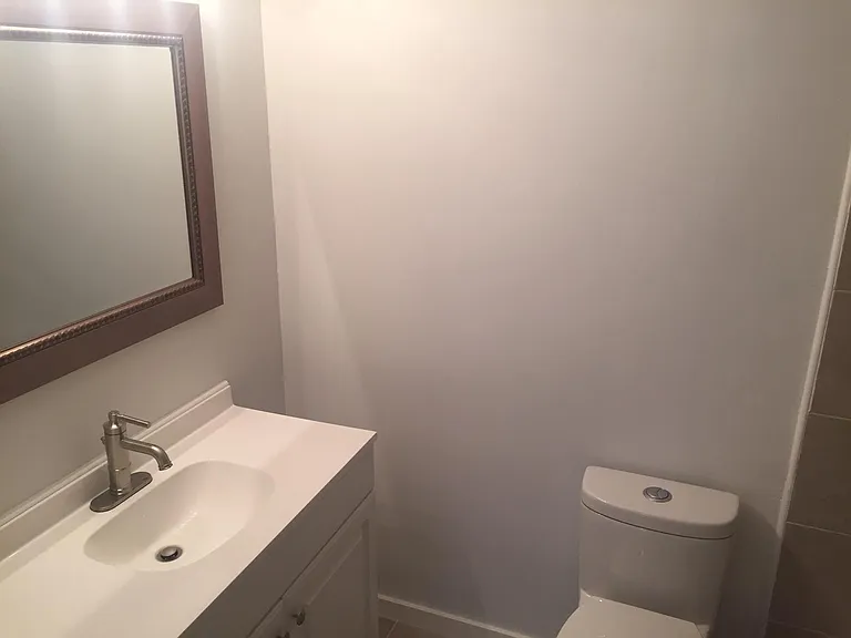 8027 Lake Dr — Photo 5
