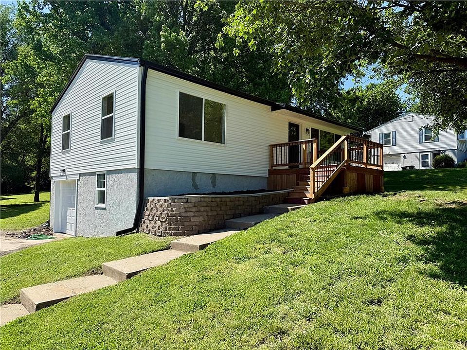 1st image of 3410 S 30th St