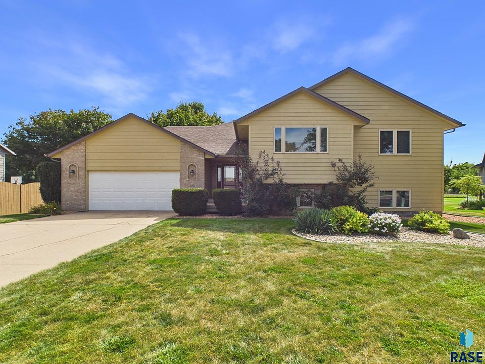 1st image of 505 Herman Cir