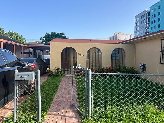 3rd image of 10850 SW 3rd St