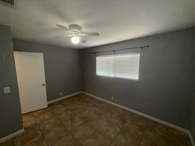 13340 Navajo Rd — Photo 11