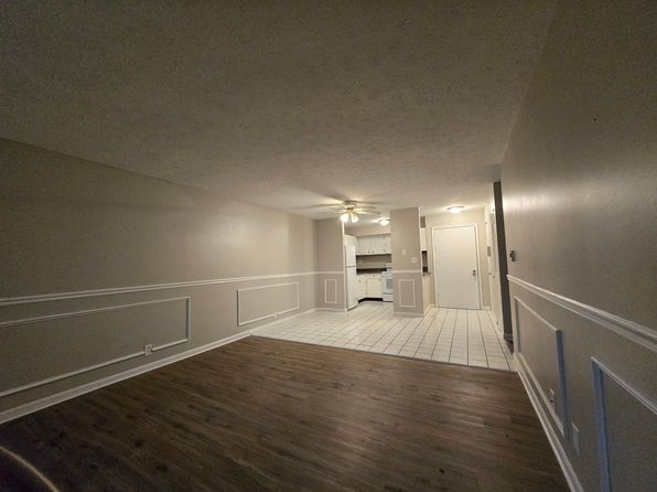 Creekwood Apartments - Farmington, 1450 Wood Dr #19, Farmington, NY 14425