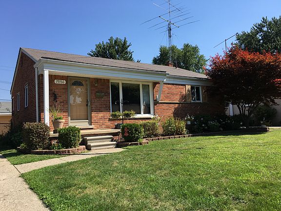 2nd image of 29766 Richland St