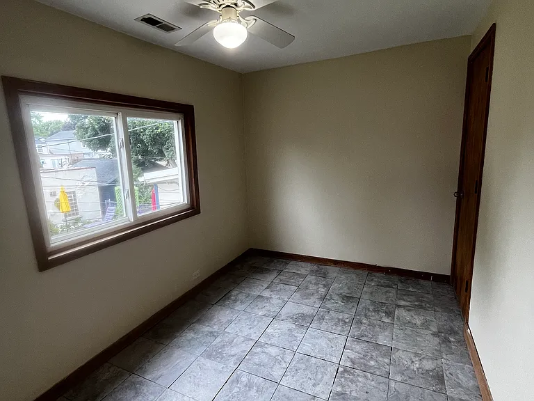 1540 Kenilworth Ave #2 — Photo 8