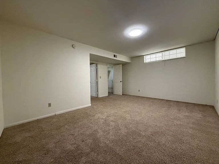 432 E Ave — Photo 26