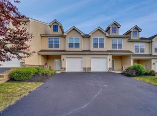 2403 Sylvan Loop, Wappingers Falls, NY 12590