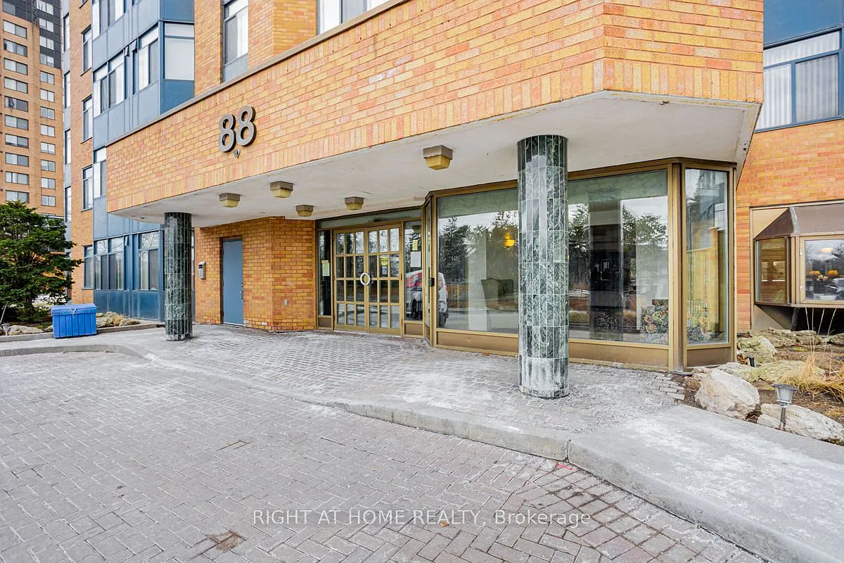 1 bed, $2,200 — Photo 2