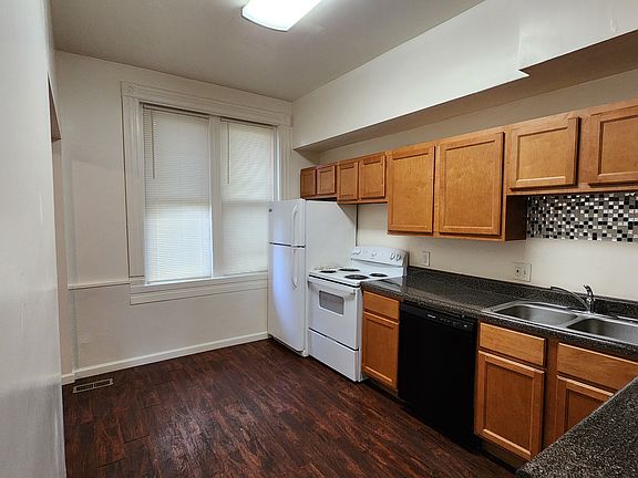4th image of 2924 Vaughn St