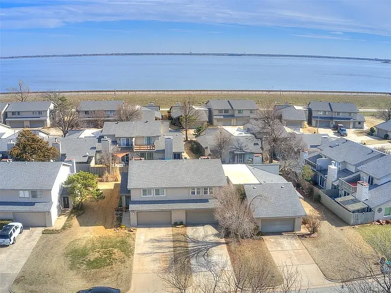 9808 Hefner Village Blvd — Photo 17