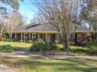 3033 Live Oak St, Opelousas, LA 70570