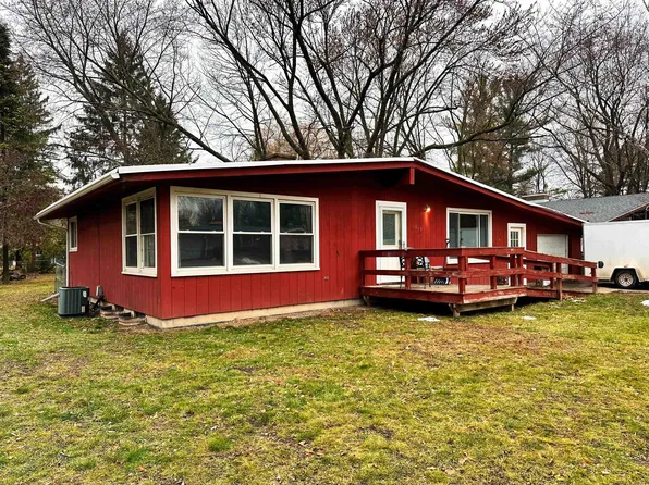 1013 Scott St, Midland, MI 48642