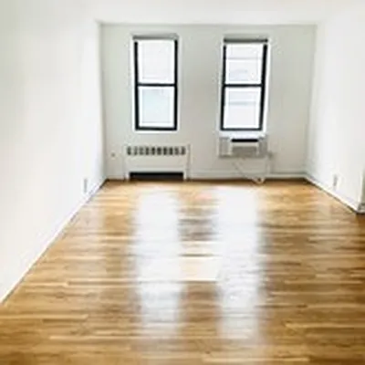 Rented by Compass | media 8