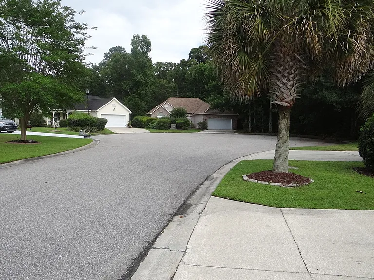 2528 Oriole Dr — Photo 22