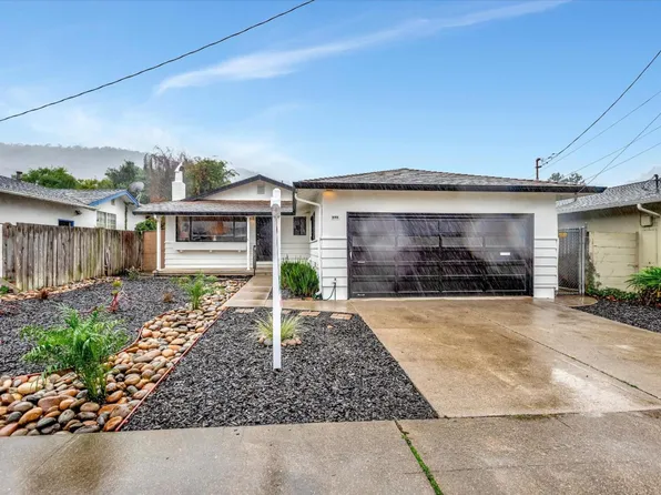 858 Bower Rd, Pacifica, CA 94044