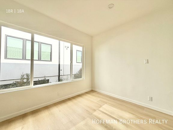 3rd image of 222 N Lake St APT 11