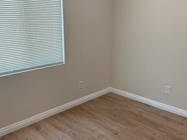 1643 Burning Tree Dr — Photo 8