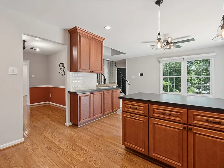 7401 Willshire Hunt Ct — Photo 16