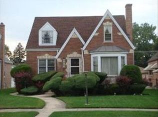 1930 N 77th Ct, Elmwood Park, IL 60707