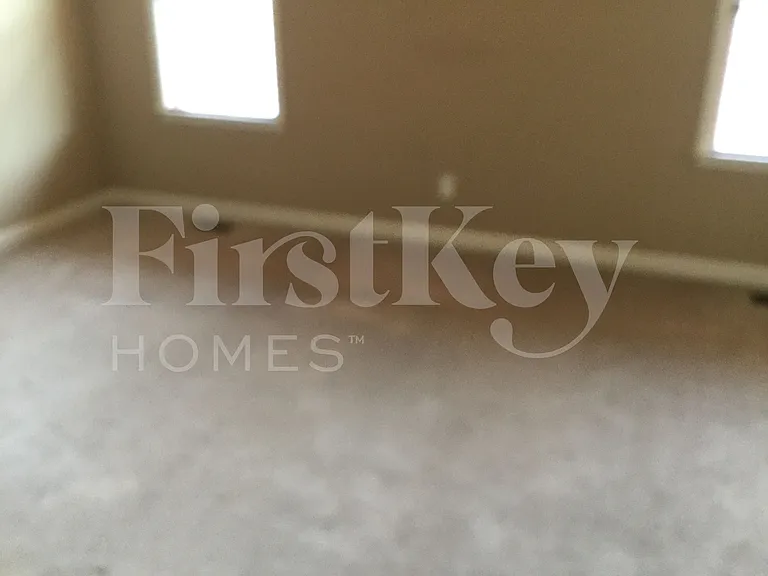293 Majestic Oak Dr — Photo 5