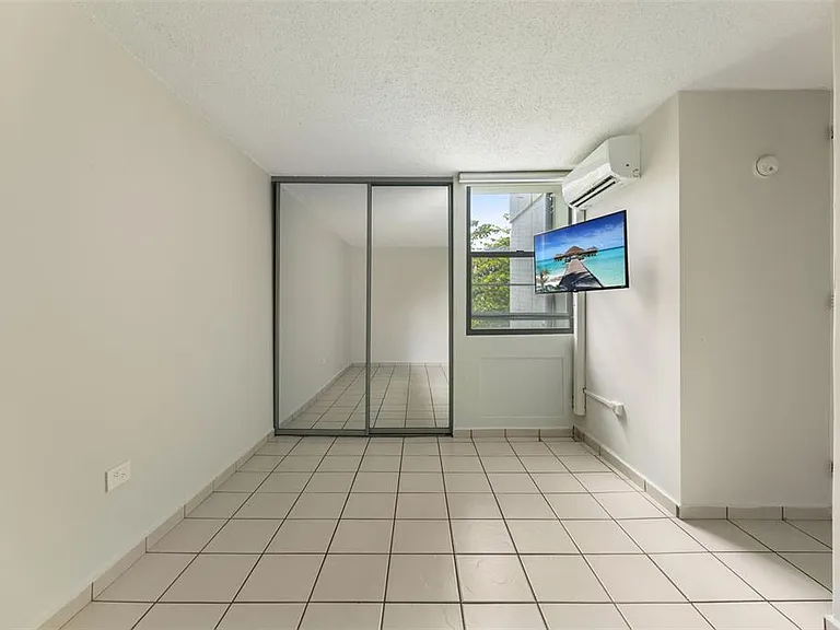 37 Cond Atrium Park Regina Marina #408C — Photo 15