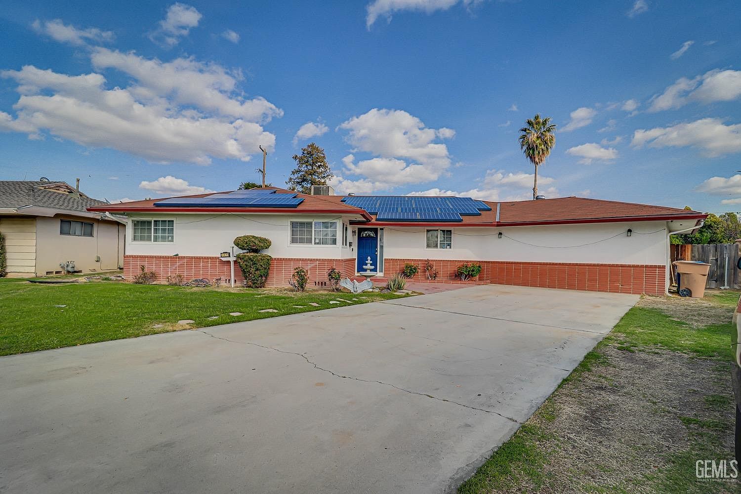 2613 Sara Way, Bakersfield, CA 93304 | Zillow