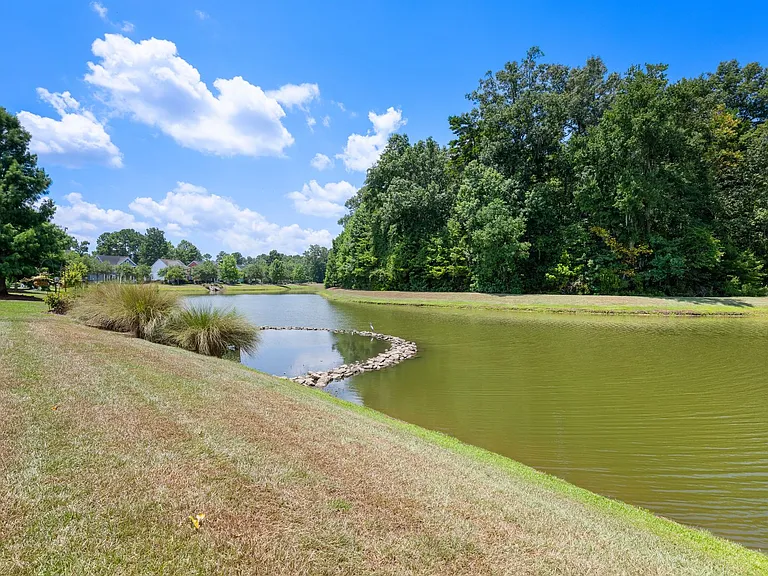 1833 Bermuda Stone Rd — Photo 8
