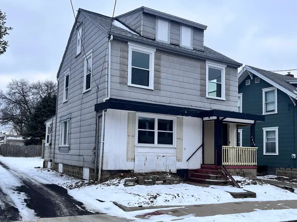 1712 Arnold Ave NW, Canton, OH 44703