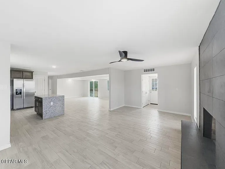 565 Gallagher St — Photo 18