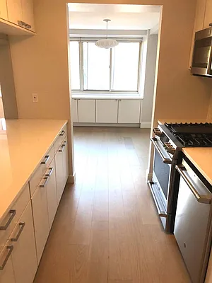 Rented by Silverstreet RE LLC | media 8