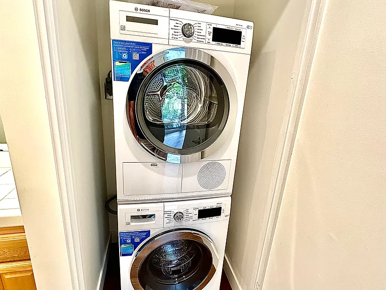 Unit #115 similar in-unit washer and dryer!