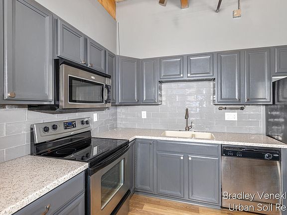 5th image of 940 Monroe Ave NW Unit 333