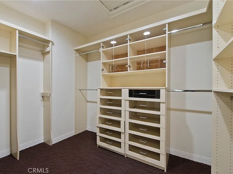 5607 Manley Ct — Photo 30
